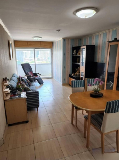 3 Bed, 2 Bath, ApartmentFor Sale, Ratchadaphisek, Bangkok