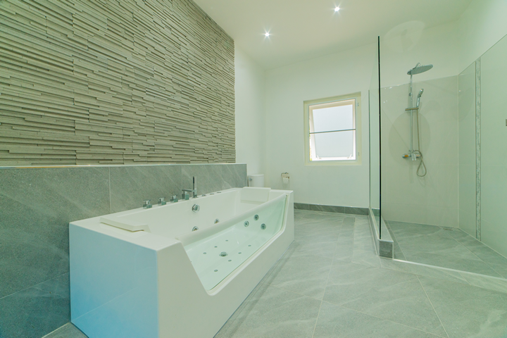 10 Bed, 12 Bath, HouseFor Sale, Nai Harn, Phuket