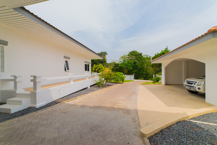 10 Bed, 12 Bath, HouseFor Sale, Nai Harn, Phuket