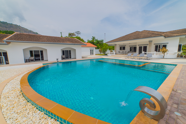 10 Bed, 12 Bath, HouseFor Sale, Nai Harn, Phuket
