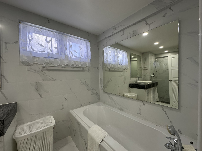 2 Bed, 2 Bath, HouseFor Sale, Loch Palm, Phuket