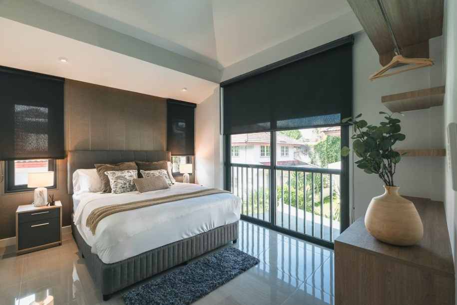 3 Bed, 2 Bath, HouseFor Sale, Nai Harn, Phuket