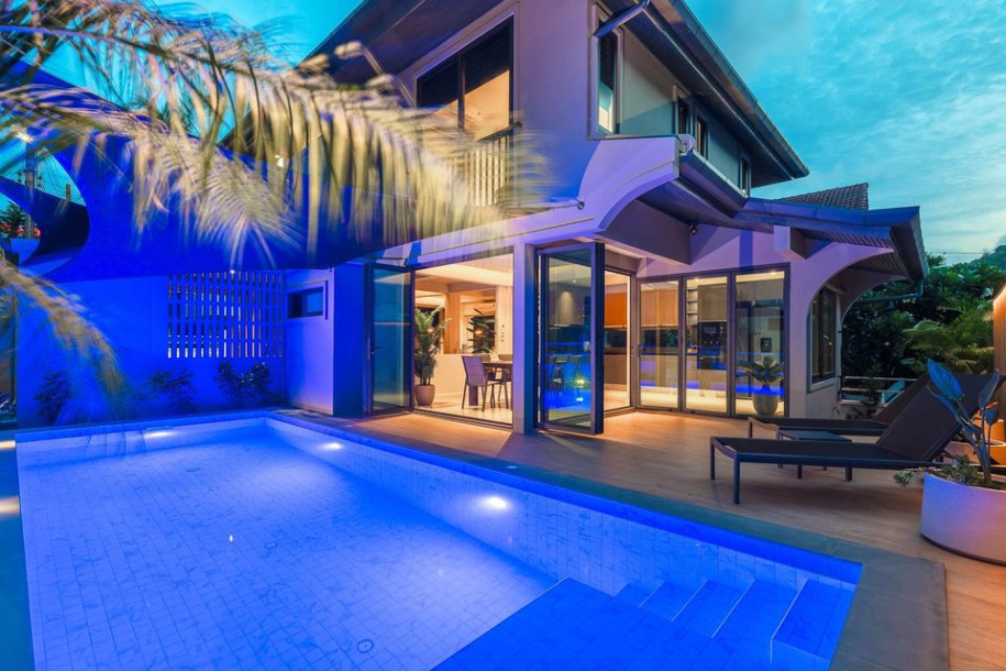 3 Bed, 2 Bath, HouseFor Sale, Nai Harn, Phuket