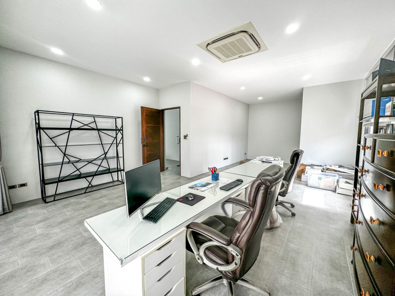 Commercial Property, For Sale