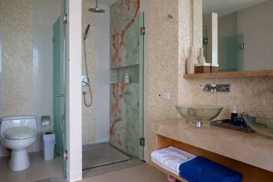 1 Bed, 2 Bath, ApartmentFor Sale, Bang Tao, Phuket