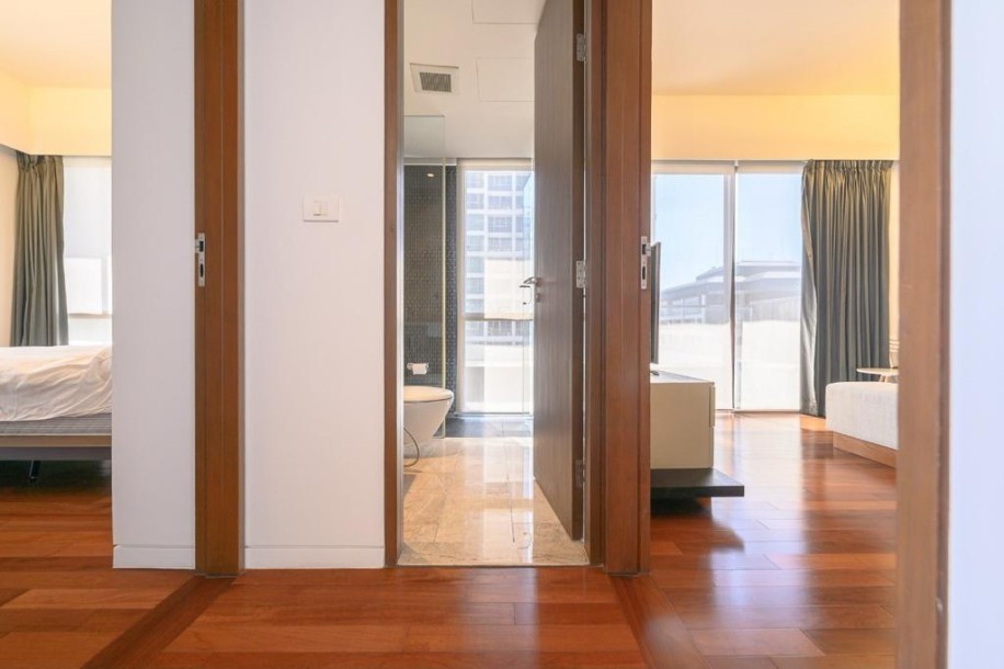 2 Bed, 2 Bath, ApartmentFor Sale, Ratchadamri, Bangkok