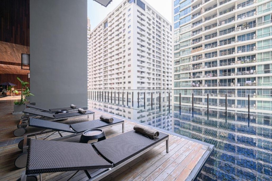 2 Bed, 2 Bath, ApartmentFor Sale, Ratchadamri, Bangkok