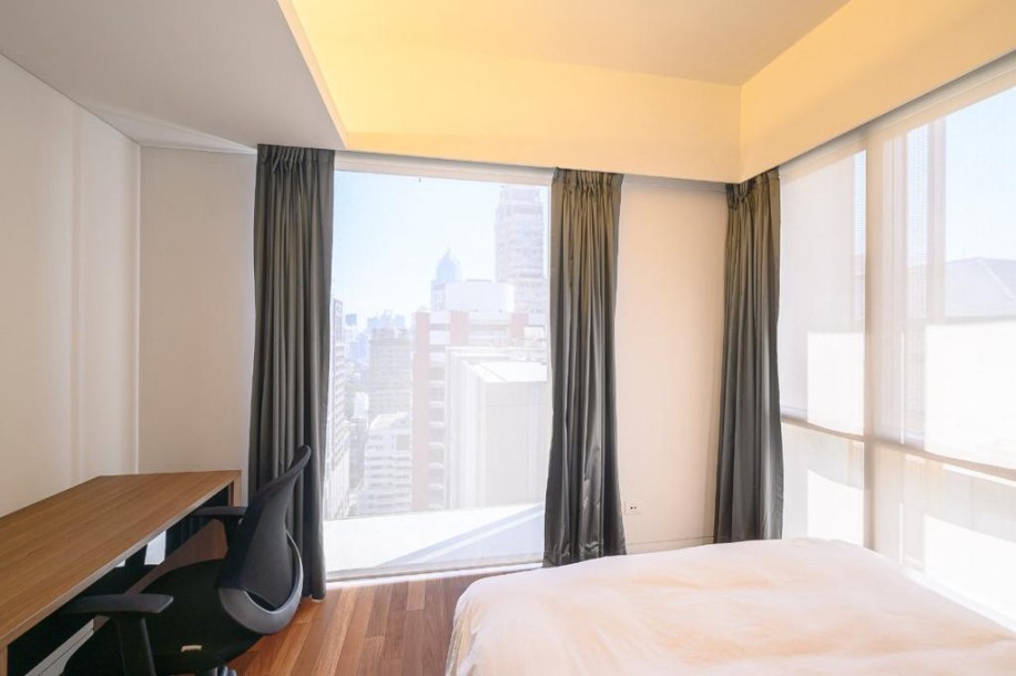 2 Bed, 2 Bath, ApartmentFor Sale, Ratchadamri, Bangkok