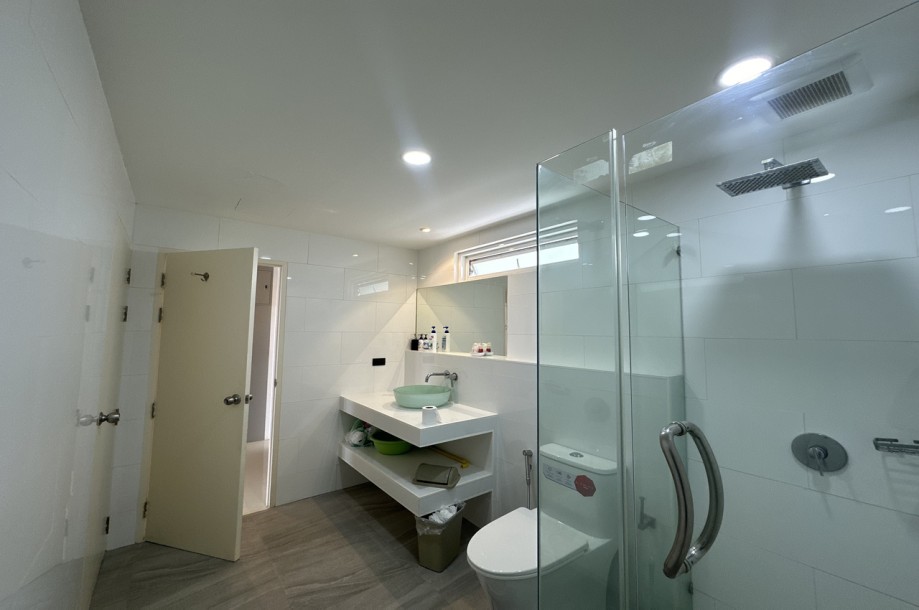 2 Bed, 2 Bath, ApartmentFor Sale, Karon, Phuket 2 Bed, 2 Bath, ApartmentFor Sale, Karon, Phuket