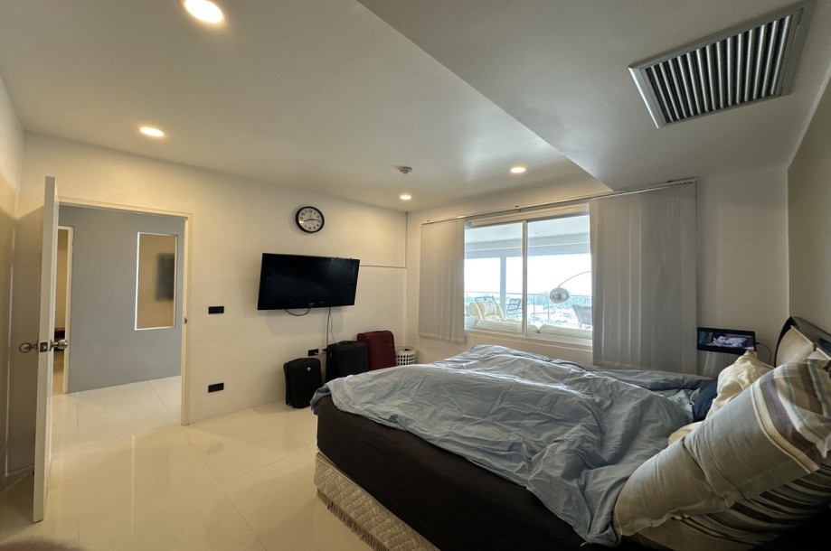 2 Bed, 2 Bath, ApartmentFor Sale, Karon, Phuket 2 Bed, 2 Bath, ApartmentFor Sale, Karon, Phuket