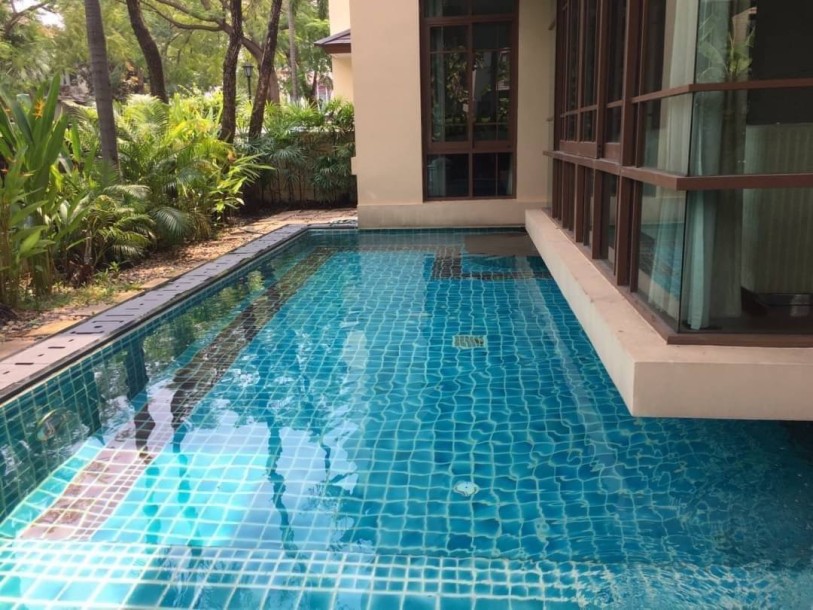 2 Bed, 2 Bath, HouseFor Sale, Phrom Phong, Bangkok