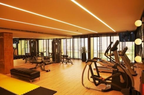 2 Bed, 2 Bath, ApartmentFor Sale, Phloen Chit, Bangkok