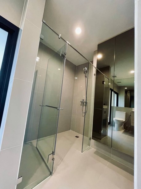 2 Bed, 2 Bath, ApartmentFor Sale, Phloen Chit, Bangkok