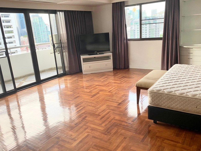 3 Bed, 4 Bath, HouseFor Sale, Charoen Krung, Bangkok