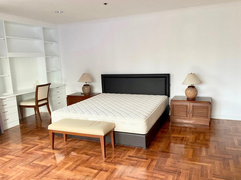 3 Bed, 4 Bath, HouseFor Sale, Charoen Krung, Bangkok