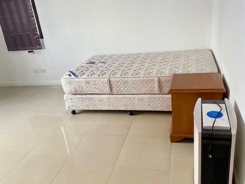 3 Bed, 4 Bath, HouseFor Sale, Charoen Krung, Bangkok