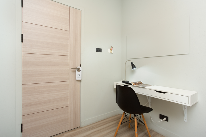 8 Bath, ApartmentFor Sale