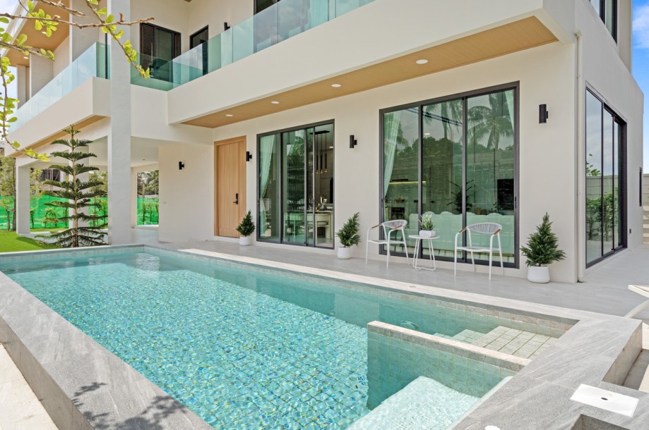 5 Bath, HouseFor Sale, East Pattaya, Chonburi
