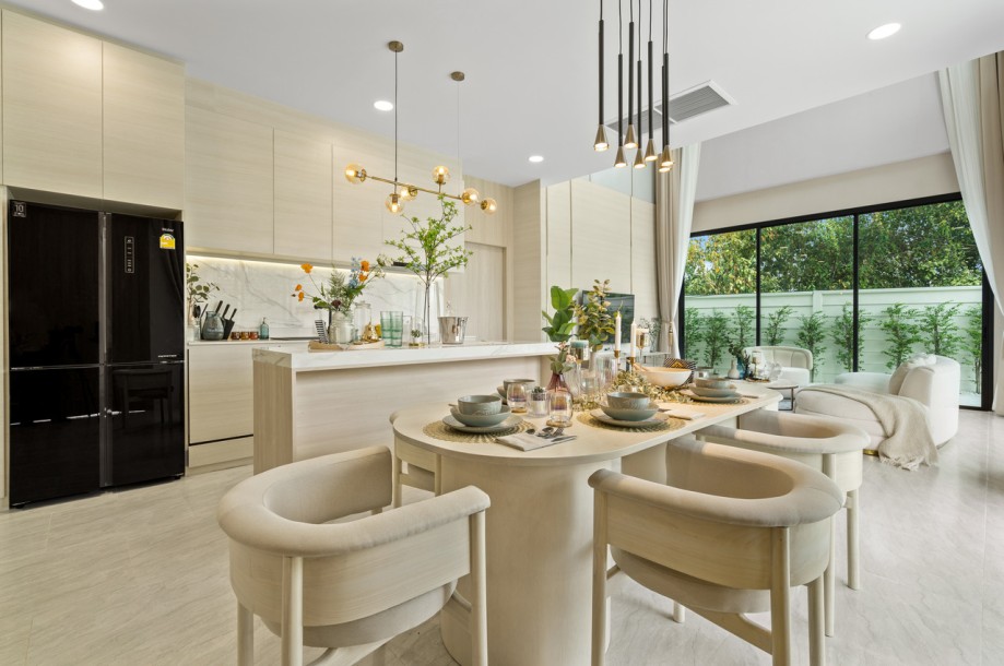 5 Bath, HouseFor Sale, East Pattaya, Chonburi