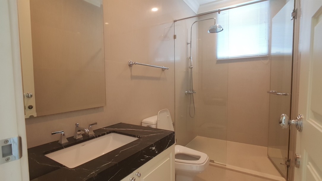 4 Bed, 4 Bath, ApartmentFor Sale, Phrom Phong, Bangkok