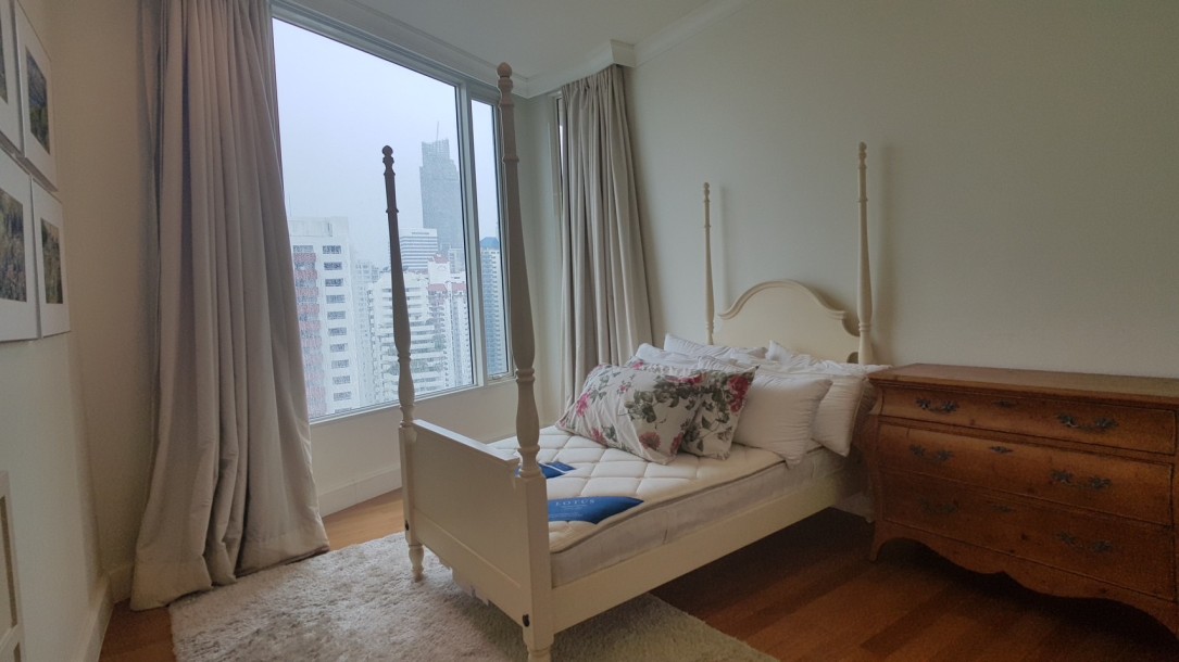 4 Bed, 4 Bath, ApartmentFor Sale, Phrom Phong, Bangkok