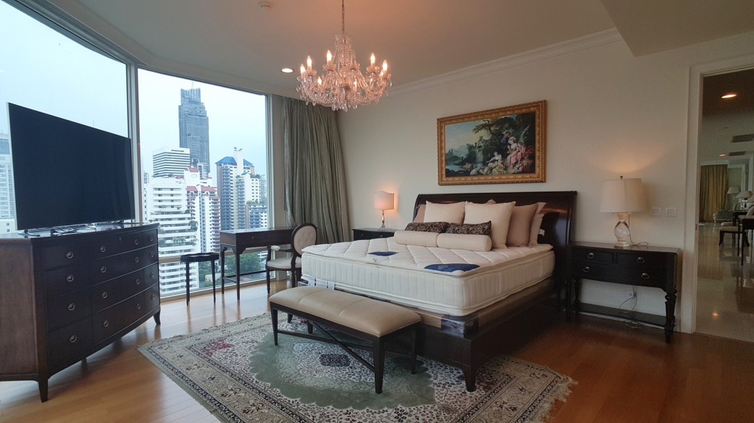 4 Bed, 4 Bath, ApartmentFor Sale, Phrom Phong, Bangkok