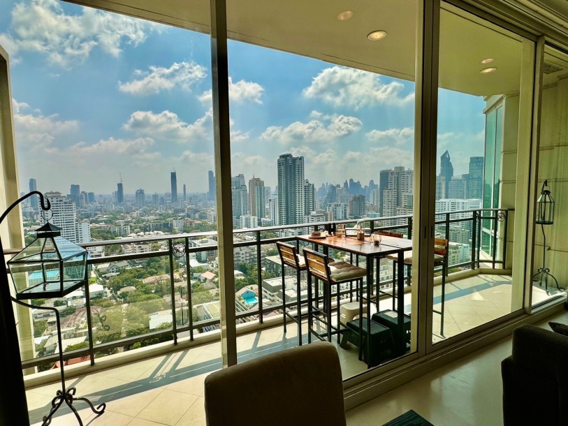 2 Bed, 2 Bath, ApartmentFor Sale, Phrom Phong, Bangkok