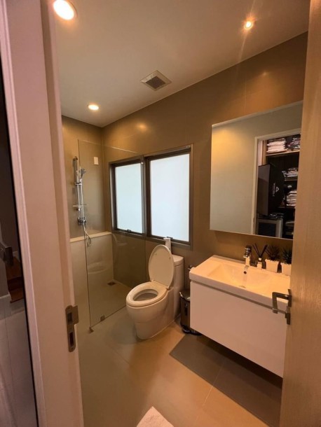 4 Bath, HouseFor Sale, Lat Phrao, Bangkok