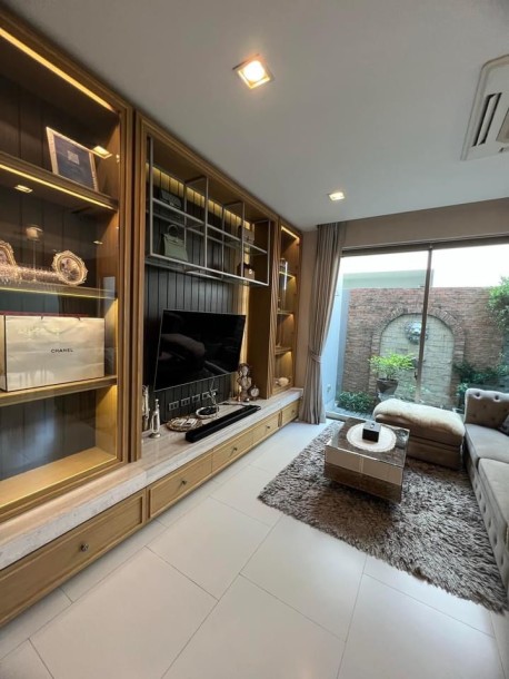 4 Bath, HouseFor Sale, Lat Phrao, Bangkok