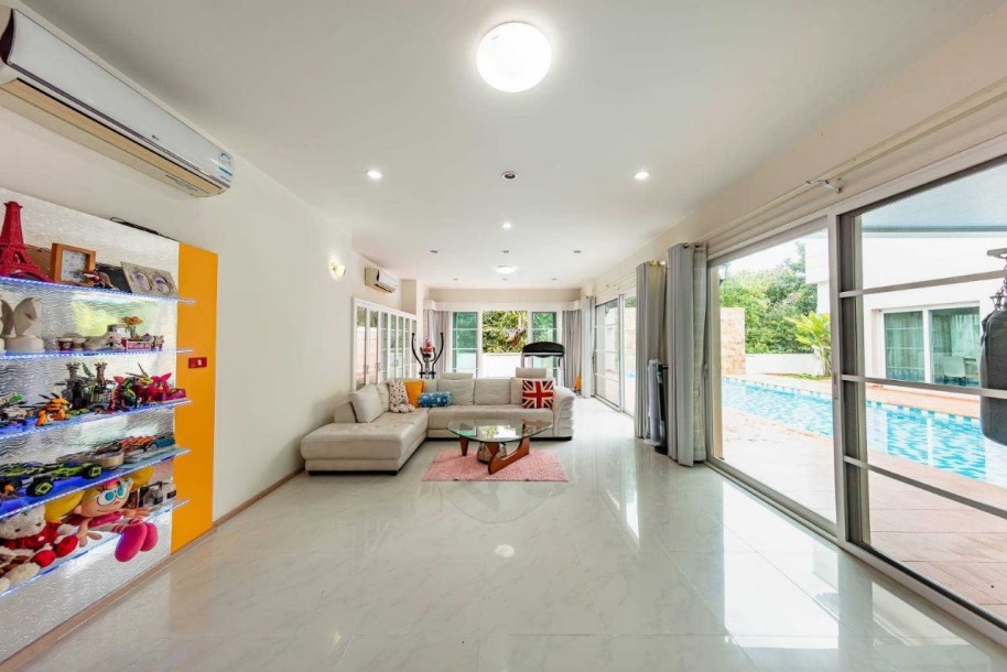 4 Bed, 5 Bath, HouseFor Sale, Boat Lagoon, Phuket