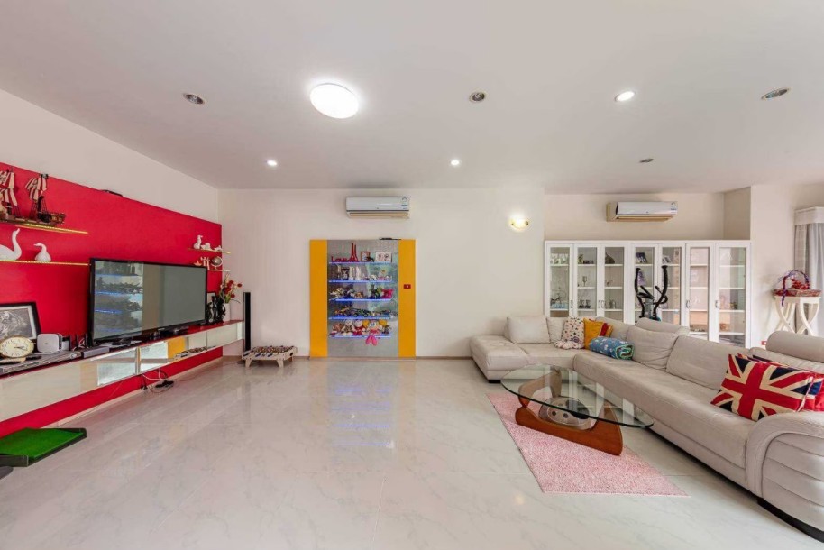 4 Bed, 5 Bath, HouseFor Sale, Boat Lagoon, Phuket