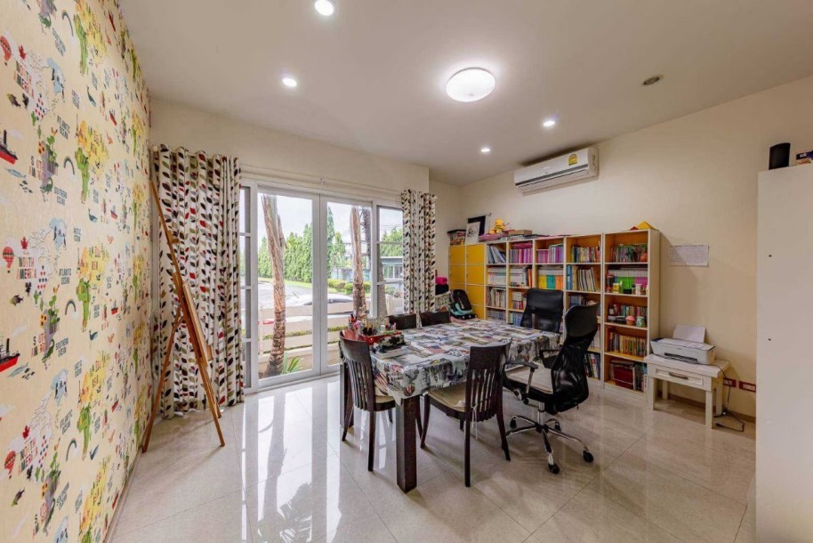 4 Bed, 5 Bath, HouseFor Sale, Boat Lagoon, Phuket