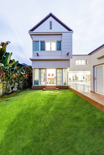 4 Bed, 5 Bath, HouseFor Sale, Boat Lagoon, Phuket