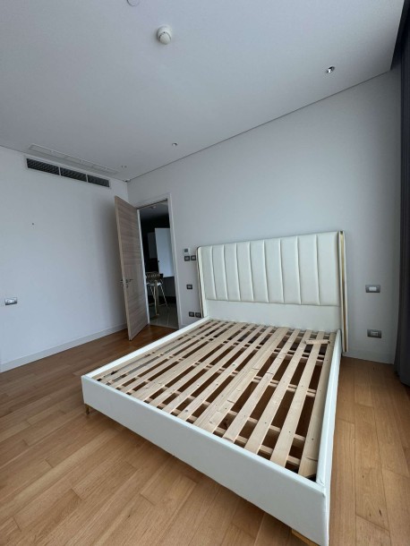 1 Bath, ApartmentFor Sale, Lumphini, Bangkok