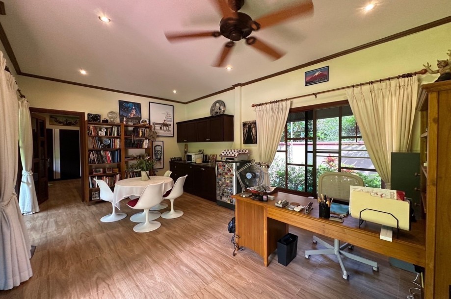 7 Bath, HouseFor Sale, East Pattaya, Chonburi