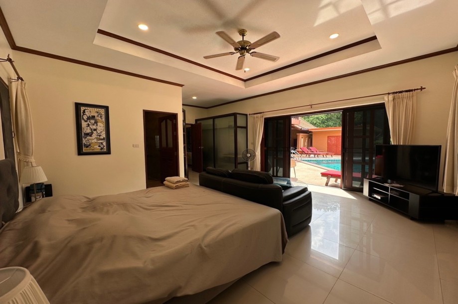 7 Bath, HouseFor Sale, East Pattaya, Chonburi