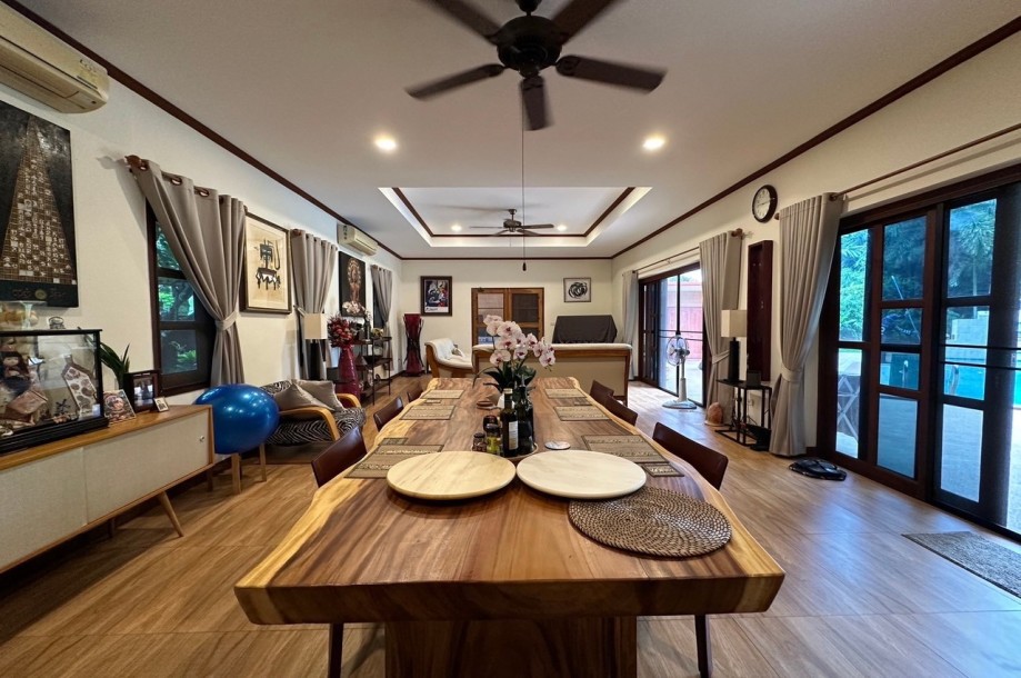 7 Bath, HouseFor Sale, East Pattaya, Chonburi