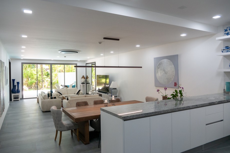 2 Bed, 3 Bath, ApartmentFor Sale, Bang Tao, Phuket