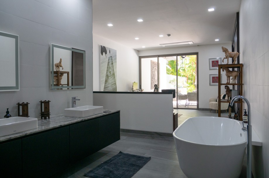 2 Bed, 3 Bath, ApartmentFor Sale, Bang Tao, Phuket