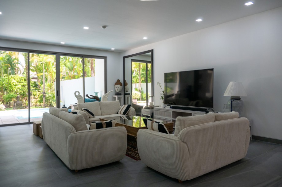 2 Bed, 3 Bath, ApartmentFor Sale, Bang Tao, Phuket