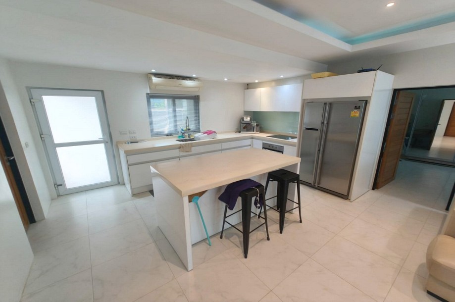 12 Bed, 12 Bath, ApartmentFor Sale, Rawai, Phuket