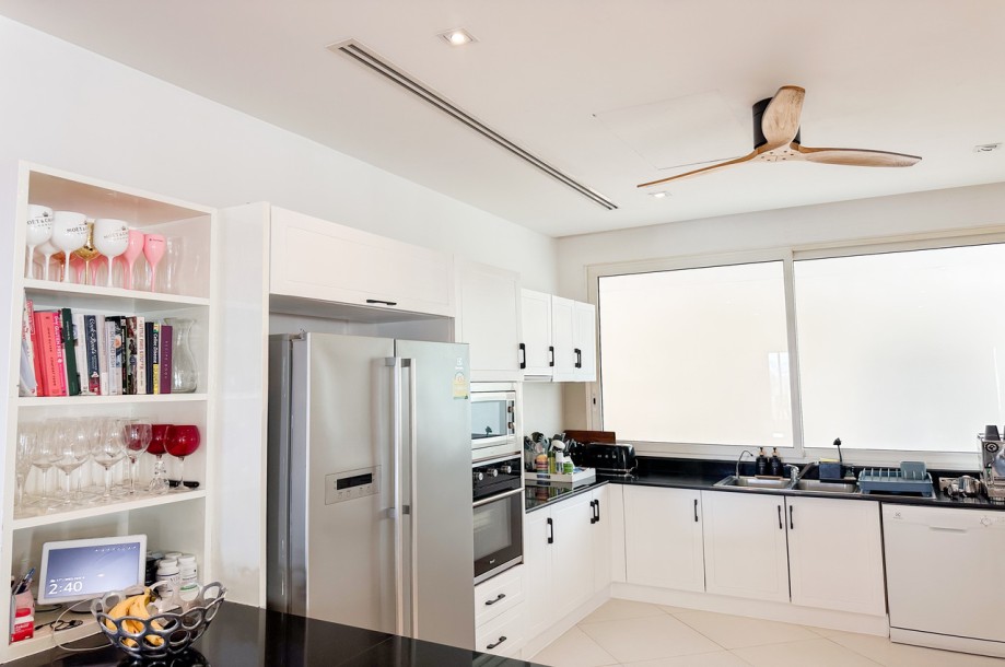 4 Bed, 4 Bath, ApartmentFor Sale, Layan, Phuket