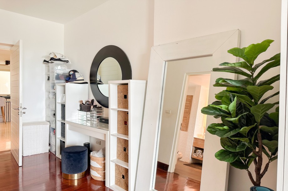 4 Bed, 4 Bath, ApartmentFor Sale, Layan, Phuket