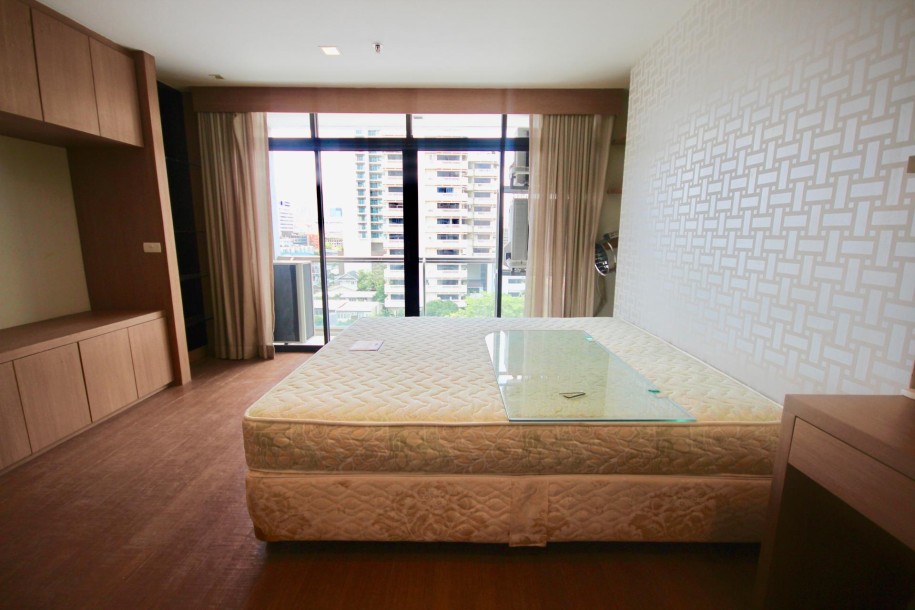 2 Bath, ApartmentFor Sale, Sukhumvit Soi 21-39, Bangkok 2 Bath, ApartmentFor Sale, Sukhumvit Soi 21-39, Bangkok