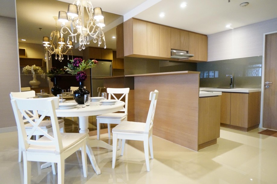 2 Bath, ApartmentFor Sale, Sukhumvit Soi 21-39, Bangkok 2 Bath, ApartmentFor Sale, Sukhumvit Soi 21-39, Bangkok