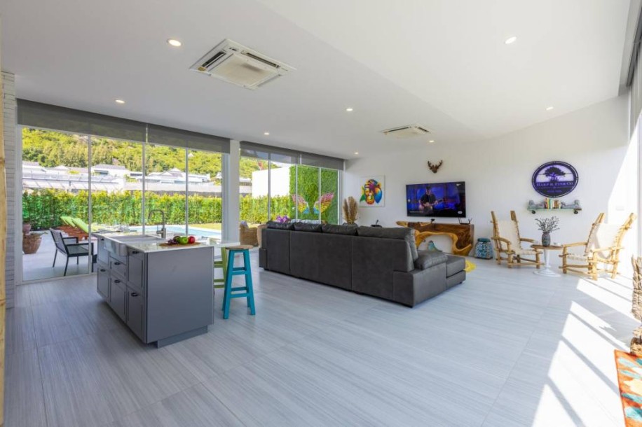 4 Bed, 4 Bath, HouseFor Sale, West - Hua Hin, Prachuap Khiri Khan