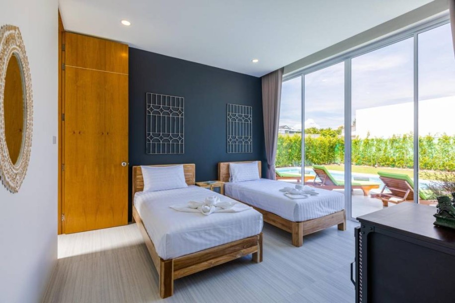 4 Bed, 4 Bath, HouseFor Sale, West - Hua Hin, Prachuap Khiri Khan