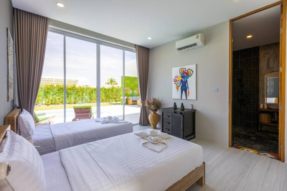 4 Bed, 4 Bath, HouseFor Sale, West - Hua Hin, Prachuap Khiri Khan