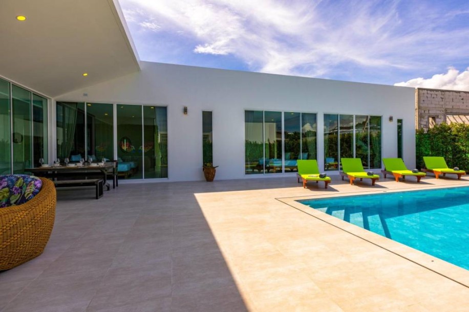 4 Bed, 4 Bath, HouseFor Sale, West - Hua Hin, Prachuap Khiri Khan