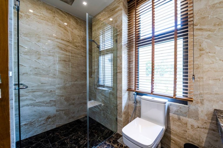 5 Bed, 6 Bath, HouseFor Sale, North - Hua Hin, Prachuap Khiri Khan